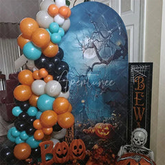 Aperturee - Aperturee Spooky Halloween Night Round Top Arch Backdrop Featuring Jack-o’-lanterns Bare Trees and Flying Bats