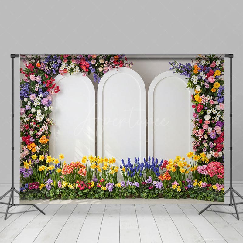 Aperturee - Aperturee Triple Arch Door Floral And Elegant Wedding Backdrop