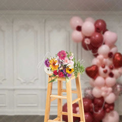 Aperturee - Aperturee Valentine’s Day Balloon Arch Backdrop Elegant White Wall Photography Background Pink Red Hearts Photo Prop