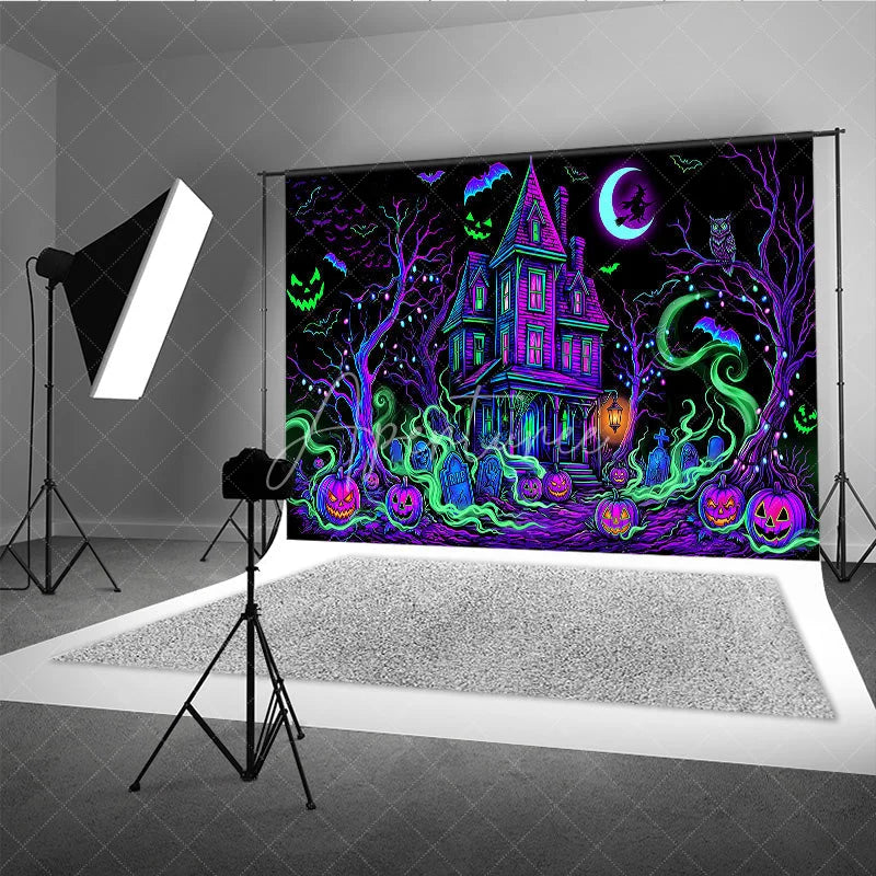 Aperturee - Aperturee Vibrant Neon Purple and Green Haunted House Holiday Backdrop Spooky Halloween Party Decor with Jack-o’-Lanterns