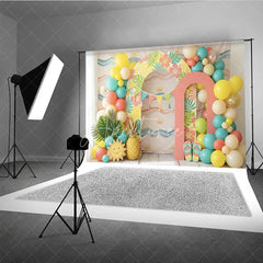 Aperturee - Aperturee Vibrant Tropical Hawaiian Photography Backdrop with Hibiscus Flowers and Palm Leaves Balloons for Summer Party Decor