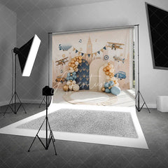 Aperturee - Aperturee Vintage Airplane and Car City Backdrop Retro Travel Theme for Boy Birthday Cake Smash