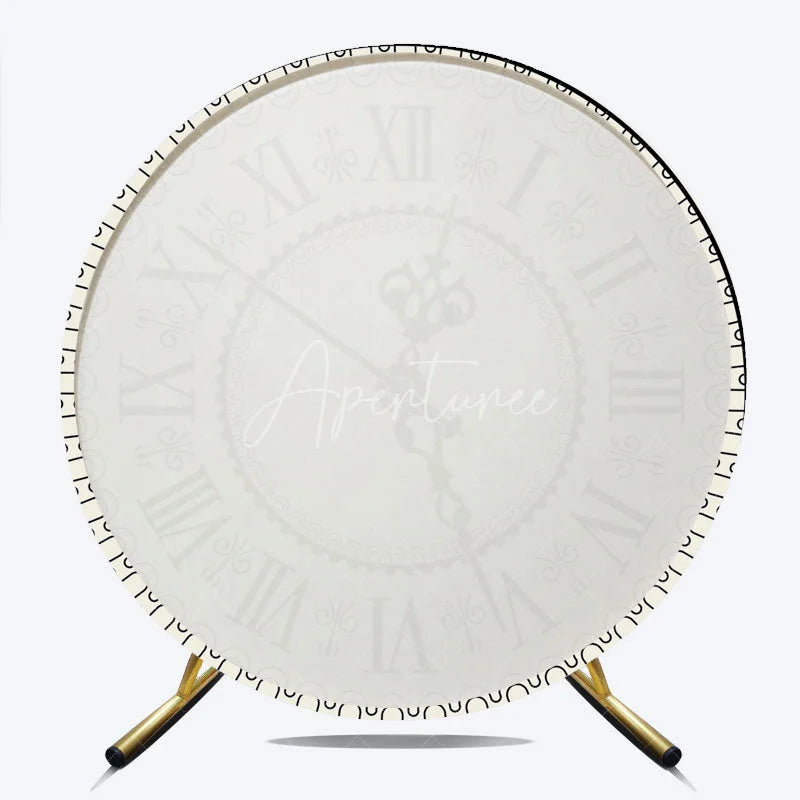 Aperturee - Aperturee Vintage Roman Numeral Clock Round Backdrop Antique Ivory Timepiece Photography Cover
