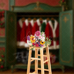 Aperturee - Aperturee Warm Wreath Santas Closet Christmas Vibe Backdrop