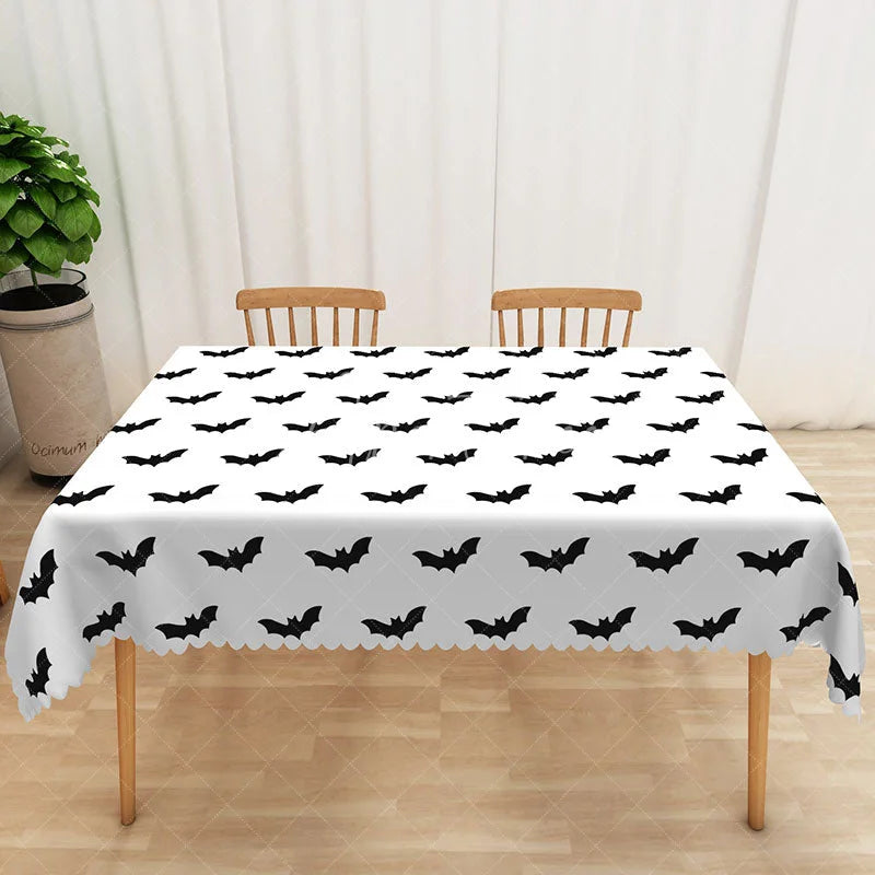 Aperturee - Aperturee White Halloween Rectangle Tablecloth with Spooky Bat Pattern for Modern and Minimalist Holiday Party Decor