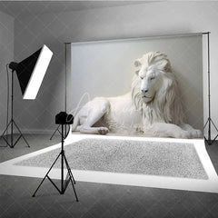 Aperturee - Aperturee White Majestic Lion Sculpture Photography Backdrop Elegant Fine Art Animal Portrait Background for Professional Studio