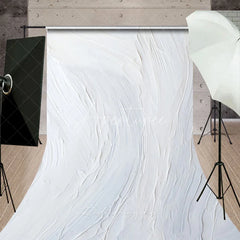Aperturee - Aperturee White Textured Sweep Backdrop with Abstract Brush Strokes Elegant Minimalist Photography Studio Prop