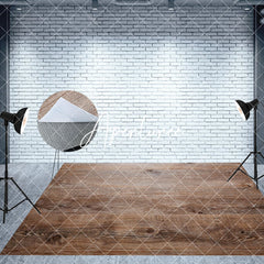 Aperturee - Aperturee White Wall Window Scene Christmas Room Set Backdrop