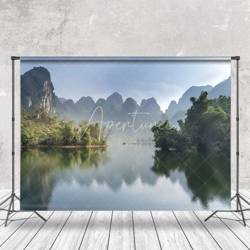Aperturee - Dark Green Lake And Mountain Natural Landscape Backdrop