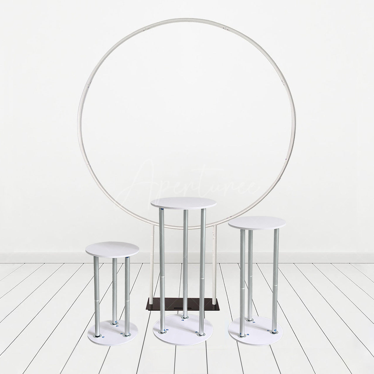 Aperturee - Metal Round Cover Stand with Pedestals Plinths