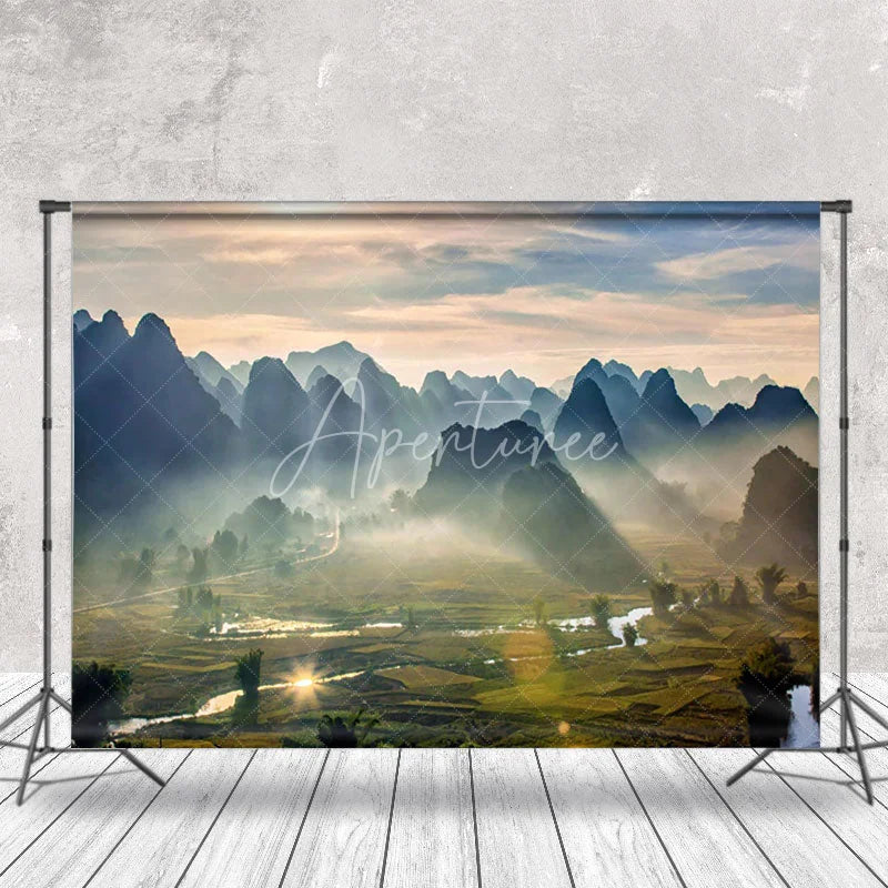 Aperturee - Sunny Mountains Overlooking The Scenery Backdrop