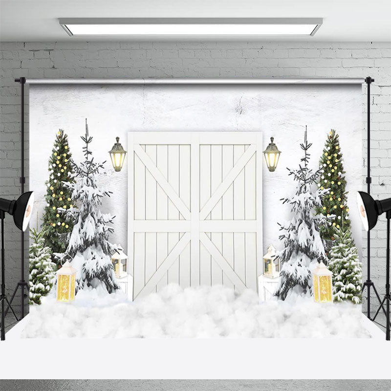 Aperturee - White Wooden Door Pine Tree Snow Winter Backdrop
