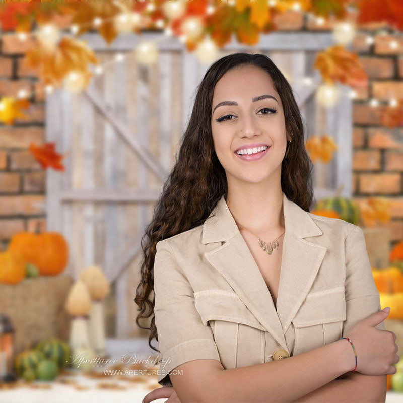 Aperturee - Wood Door Pumpkin Maple Leaves Light Autumn Backdrop