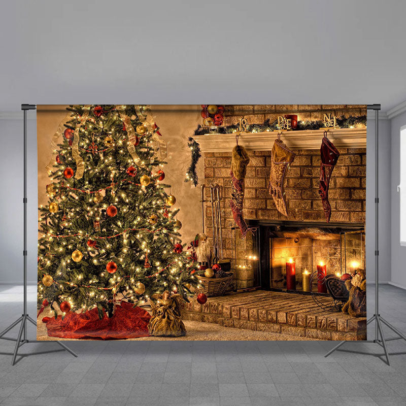 Aperturee - Vintage Fireplace Stocking Tree Christmas Backdrop