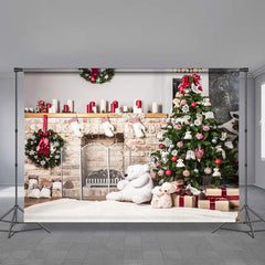Aperturee - White Bear Fireplace Tree Gift Christmas Backdrop